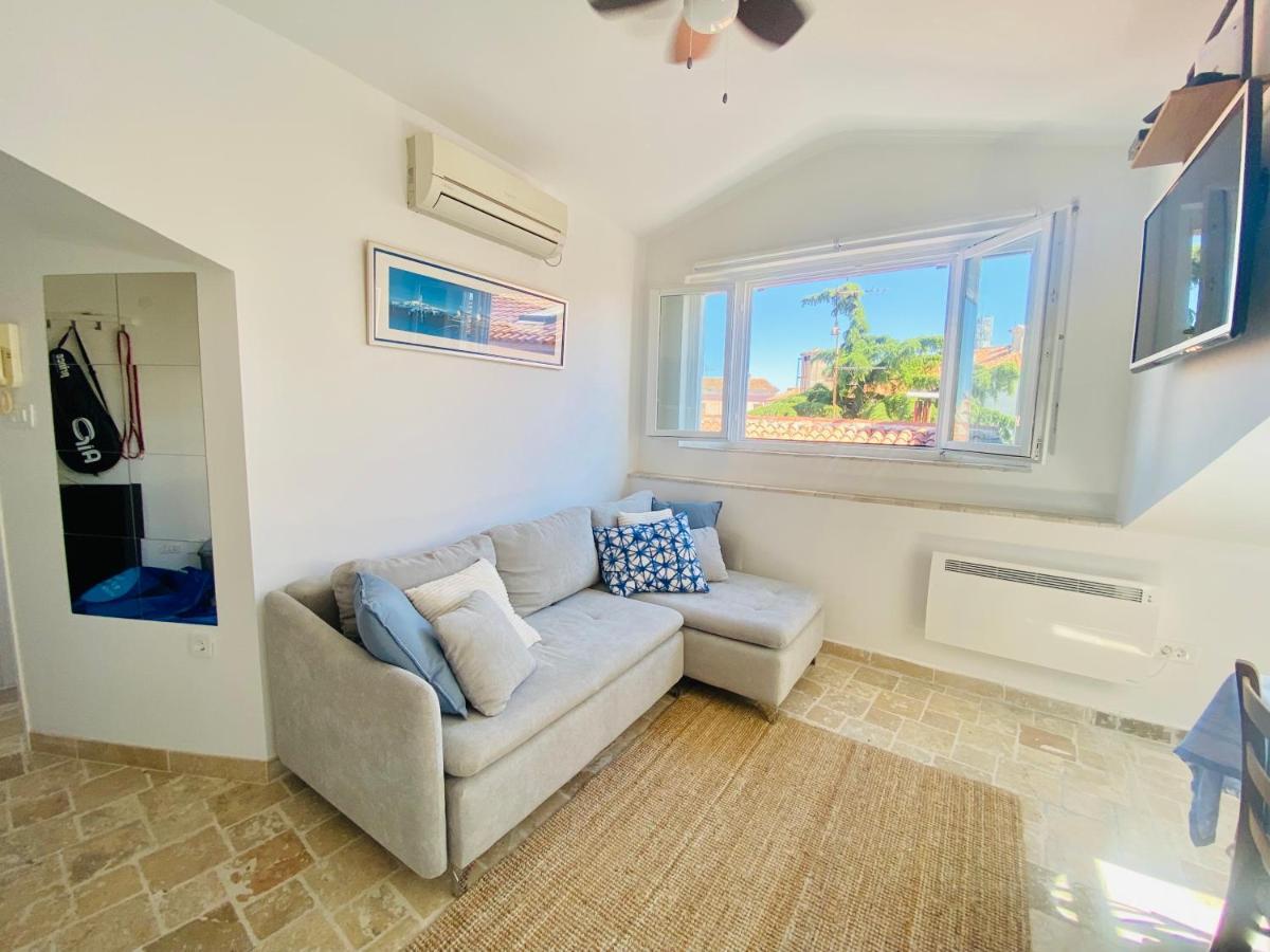 Istria Apartment - 3 Minutes From The Beach Novigrad Istria Exterior foto
